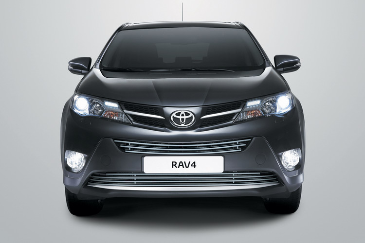 РЕШЕТКА ВОЗДУХОЗАБОРНИКА D16 TOYOTA RAV4 2012