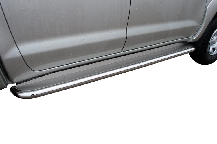 ПОРОГИ С НЕРЖ. ЛИСТОМ D60 TOYOTA HILUX 2008