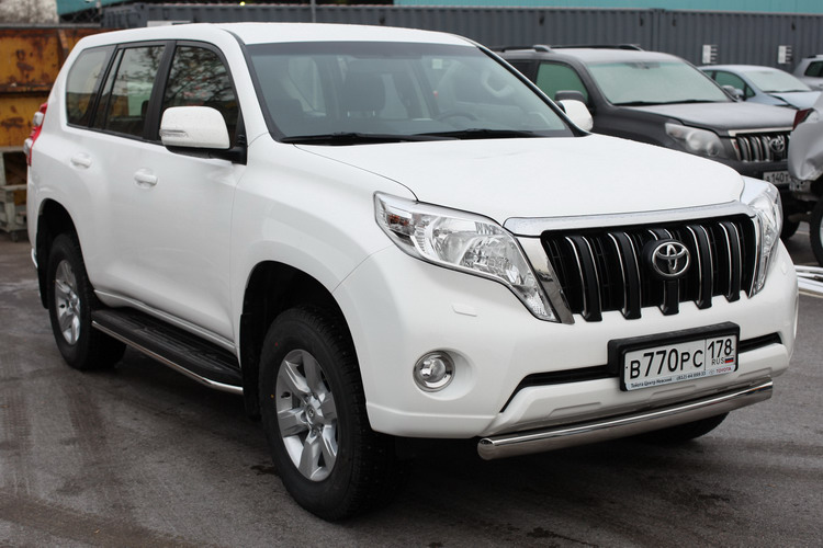 ЗАЩИТА ПЕРЕДНЯЯ ОВАЛЬНАЯ 75X42 TOYOTA LAND CRUISER 150