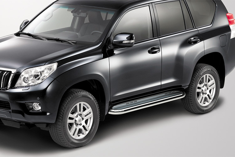 С НЕРЖ. ЛИСТОМ D76, C ОТВ. ДЛЯ ПОДСВЕТКИ TOYOTA LAND CRUISER 150