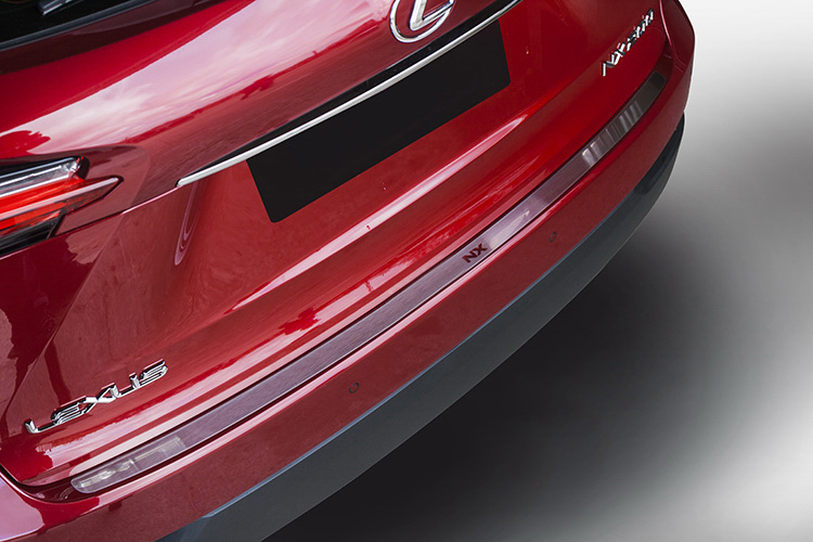 НАКЛАДКА НА ЗАДНИЙ БАМПЕР LEXUS NX 2014